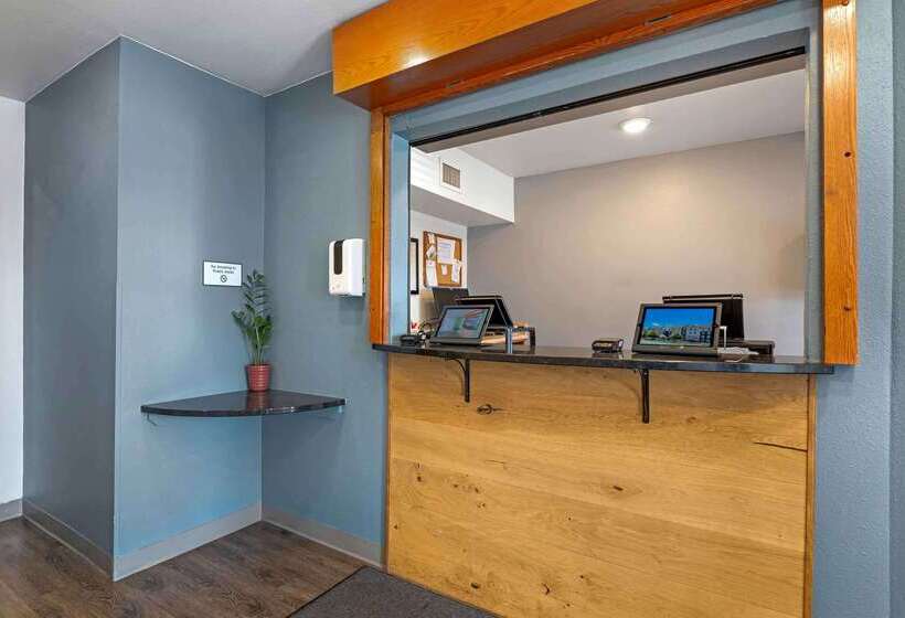 בית מלון כפרי Extended Stay America Select Suites  Cincinnati  Sharonville