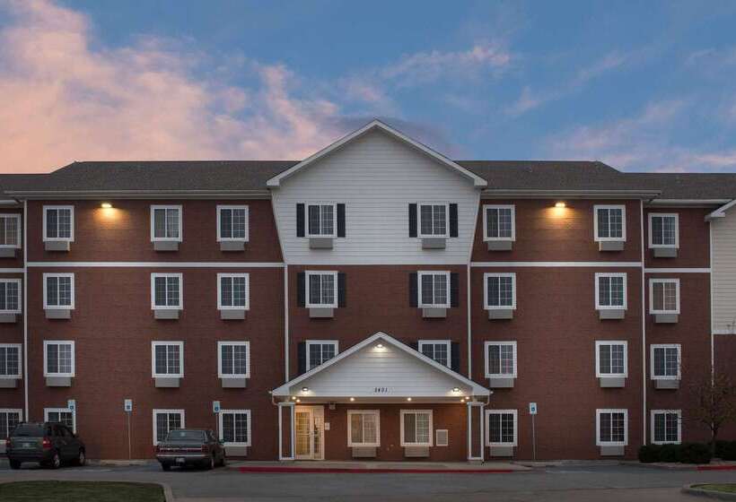 בית מלון כפרי Extended Stay America Select Suites  Oklahoma City  Norman