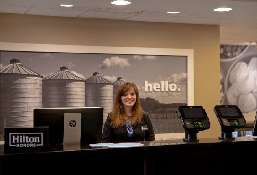 فندق Hampton Inn Dekalb, Il