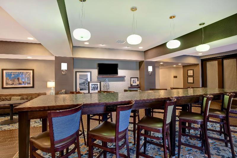 فندق Hampton Inn Dekalb, Il