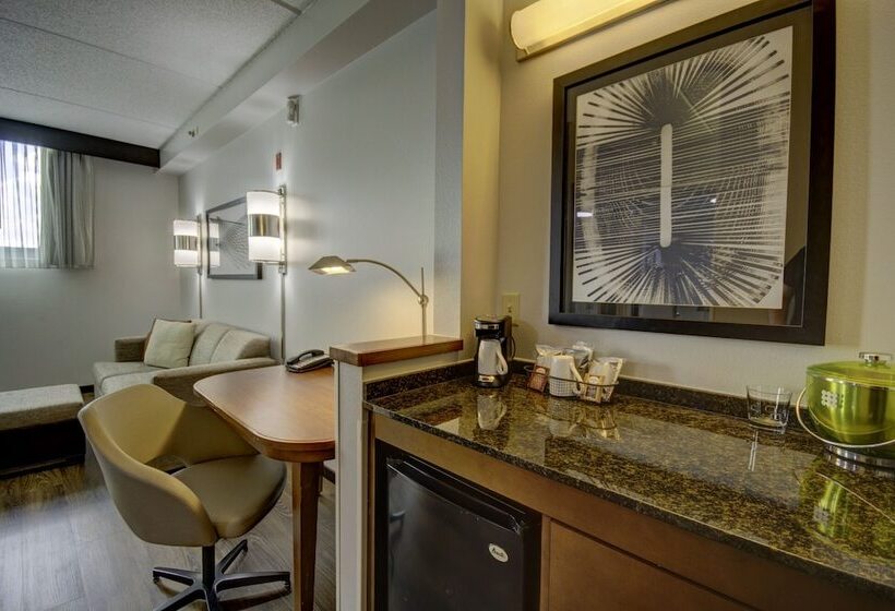 هتل Hyatt Place Grand Rapids South
