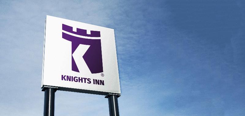 בית מלון כפרי Knights Inn Lake City