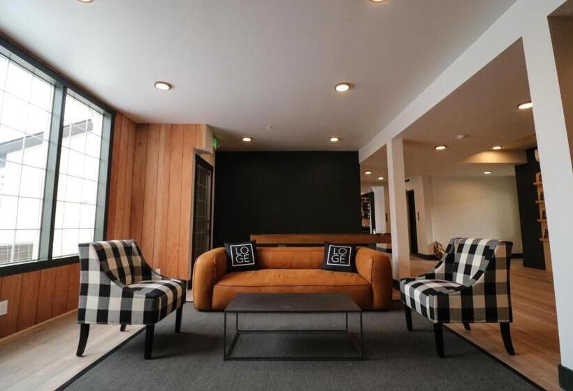 هتل Loge Leavenworth Downtown