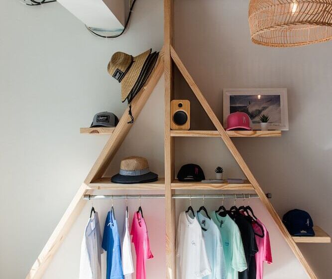 فندق Seaspray Surf Lodge