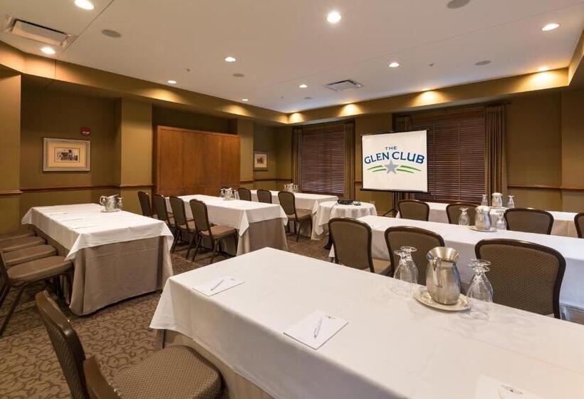 فندق The Glen Club
