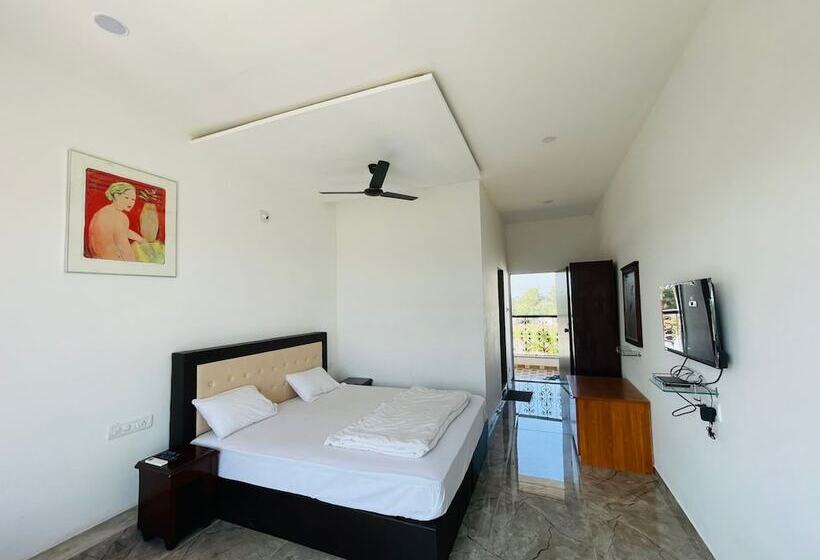 Отель Vasant Vihar Resort