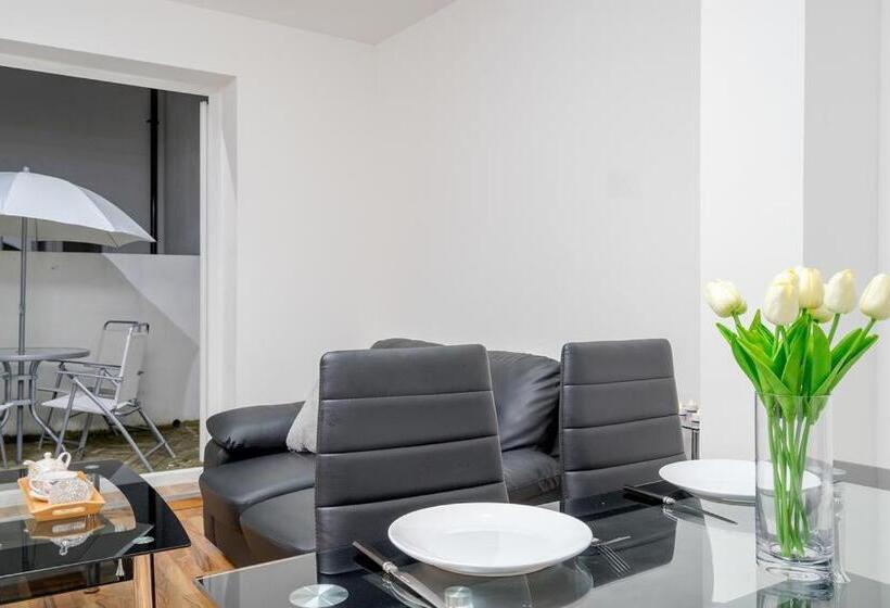 City Sparrow Apartment Pad  1