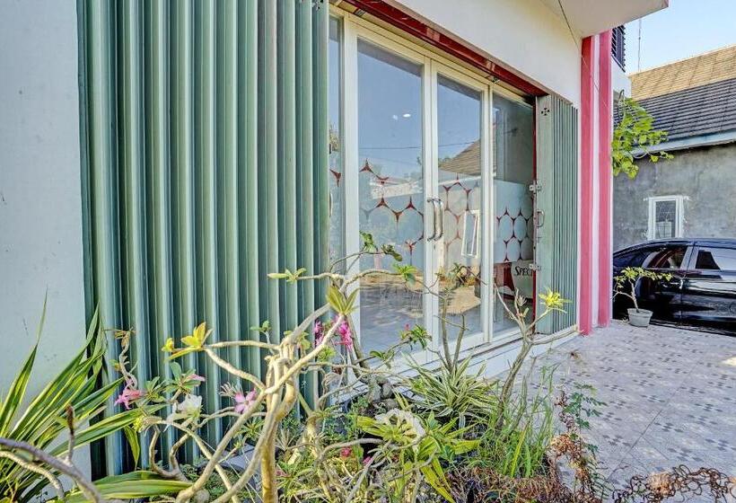 בית מלון כפרי Oyo 91594 Bungah Residence Syariah