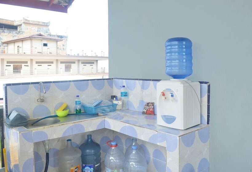 فندق Spot On 91623 Pj Guest House Syariah