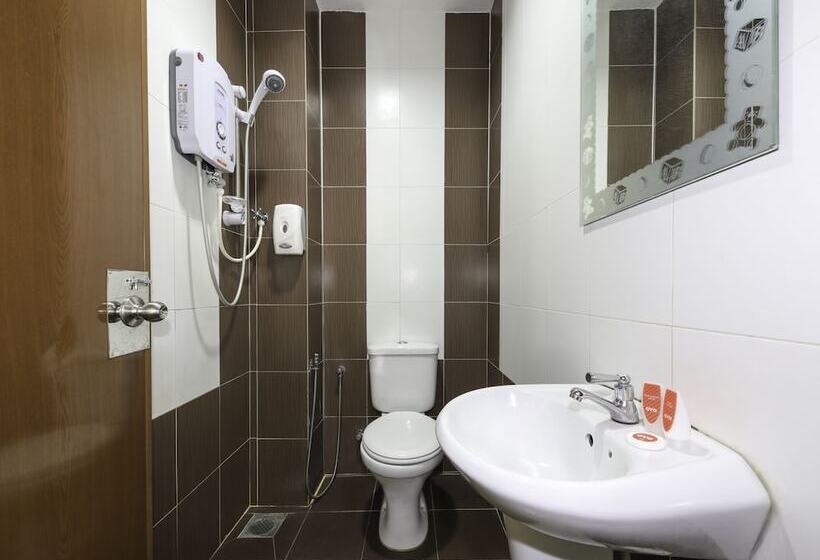Capital O 812 Hotel Smc Seksyen 13