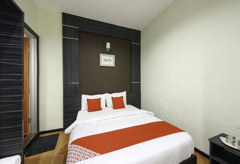 Capital O 812 Hotel Smc Seksyen 13