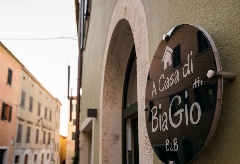 مبيت وإفطار A Casa Di Biagio