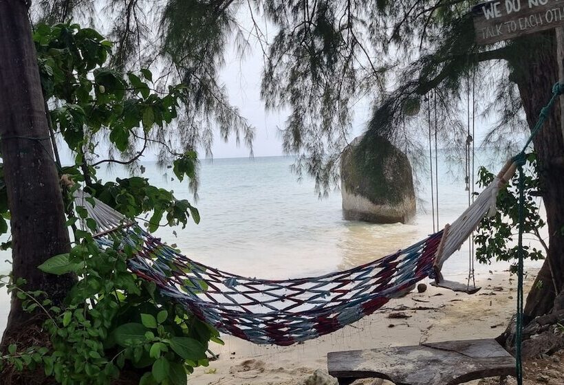 Pawpaw Resort