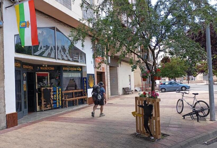 הוסטל El Peregrino Najerino