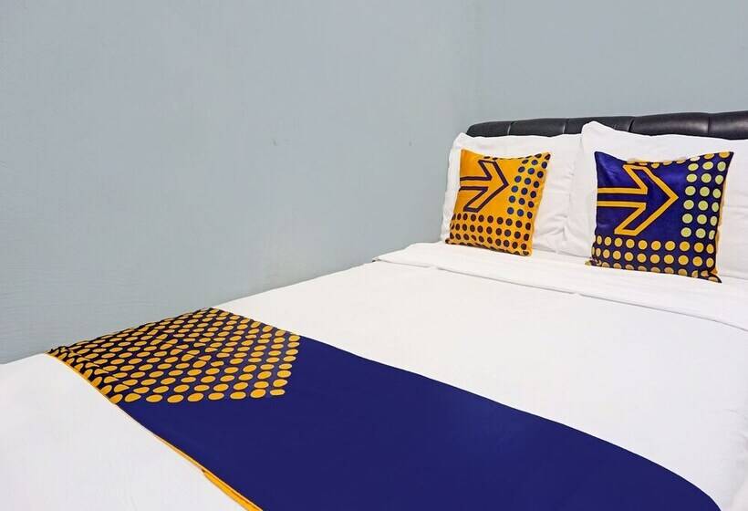 فندق Spot On 91600 Syariah Army Kost & Homestay