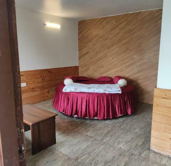 هتل The Jacks Hilltop Kodai