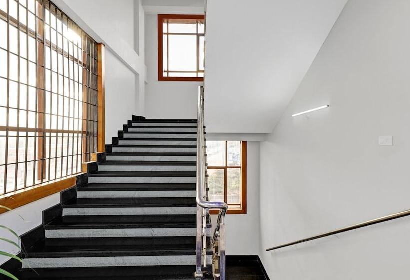 هتل Itsy By Treebo   The Grand Nisarga