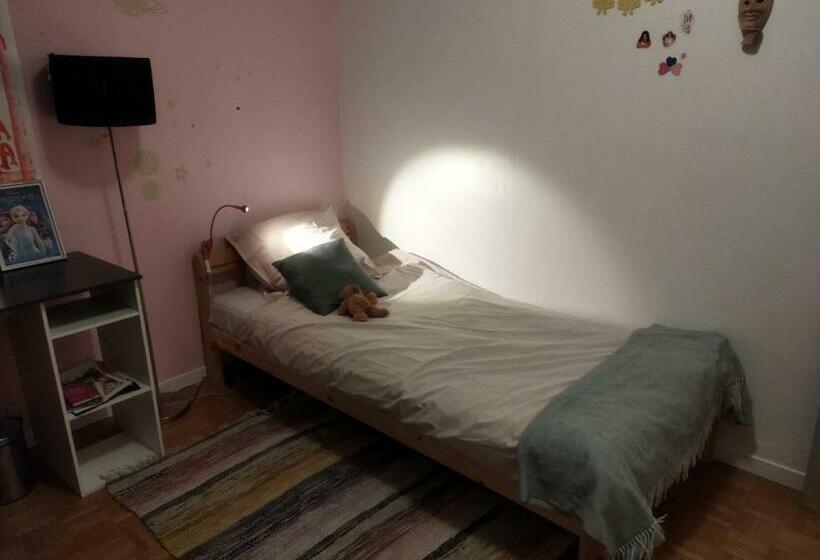 House Outskirts Of Paris