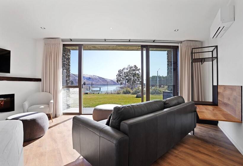 בית מלון כפרי Grand Suites Lake Tekapo