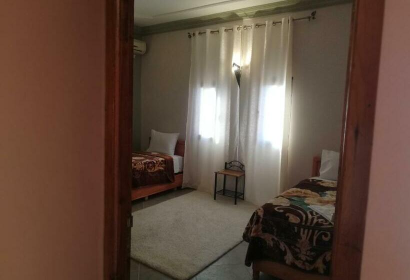 בית מלון כפרי Riad Ouinz