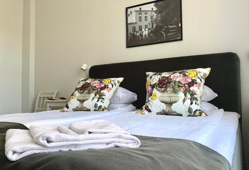 Drottning Victorias Hotell Och Vilohem