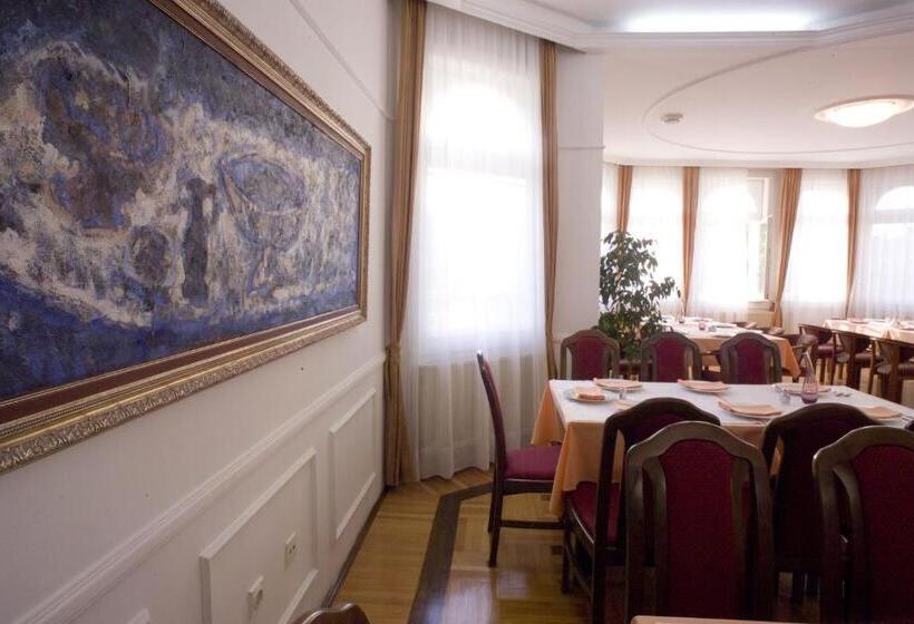 Garni Hotel Panorama Lux