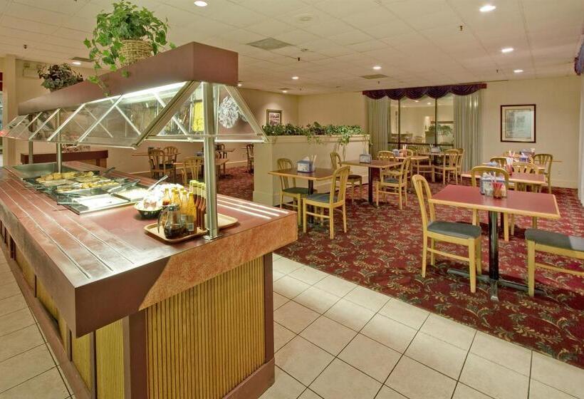 酒店 Americas Best Value Inn Forest