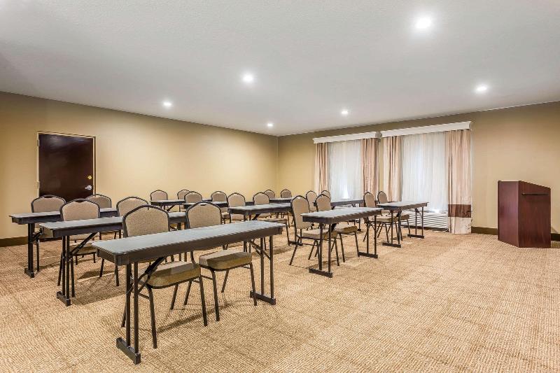 Отель Comfort Inn & Suites Mocksville I 40