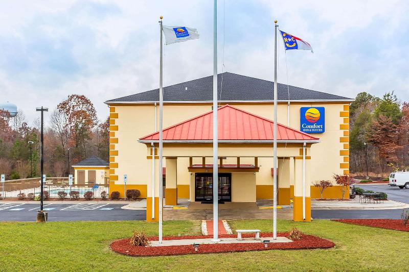 Отель Comfort Inn & Suites Mocksville I 40