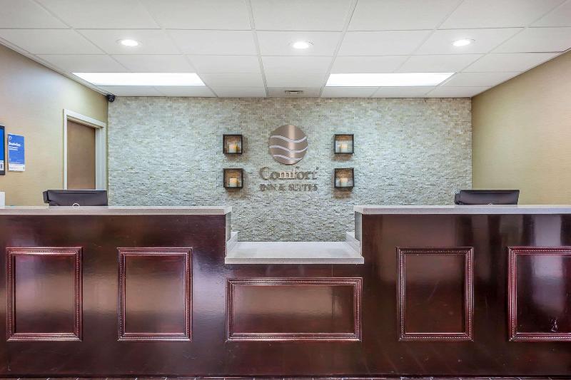 Отель Comfort Inn & Suites Mocksville I 40