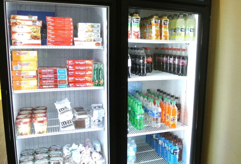 בית מלון כפרי Hampton Inn Carrizo Springs