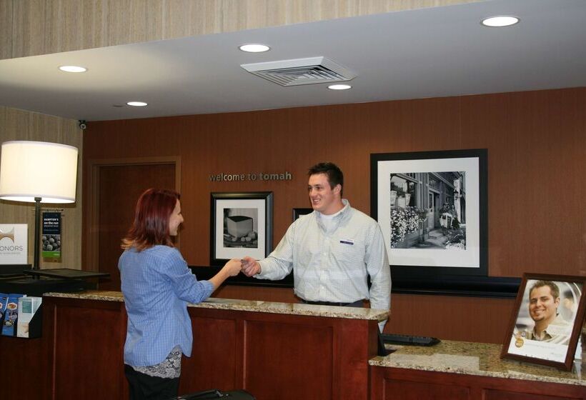 فندق Hampton Inn Tomah