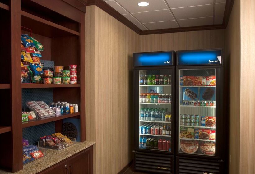 فندق Hampton Inn Tomah