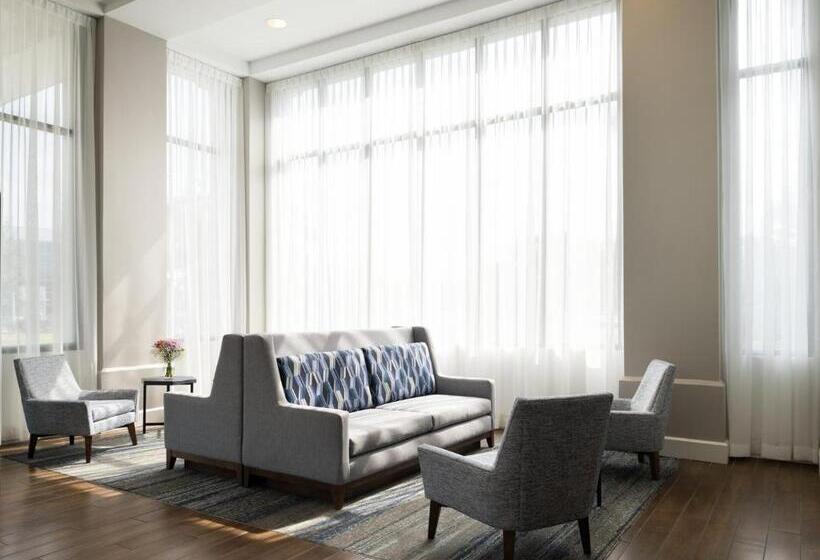 فندق Holiday Inn Express And Suites New Orleans Airport, An Ihg