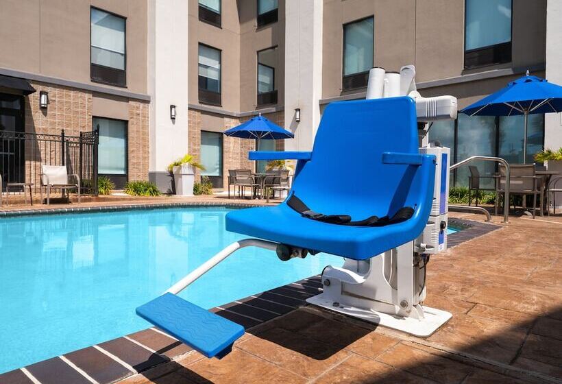 فندق Holiday Inn Express And Suites New Orleans Airport, An Ihg