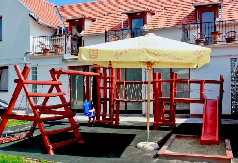 فندق Polgár Panzió