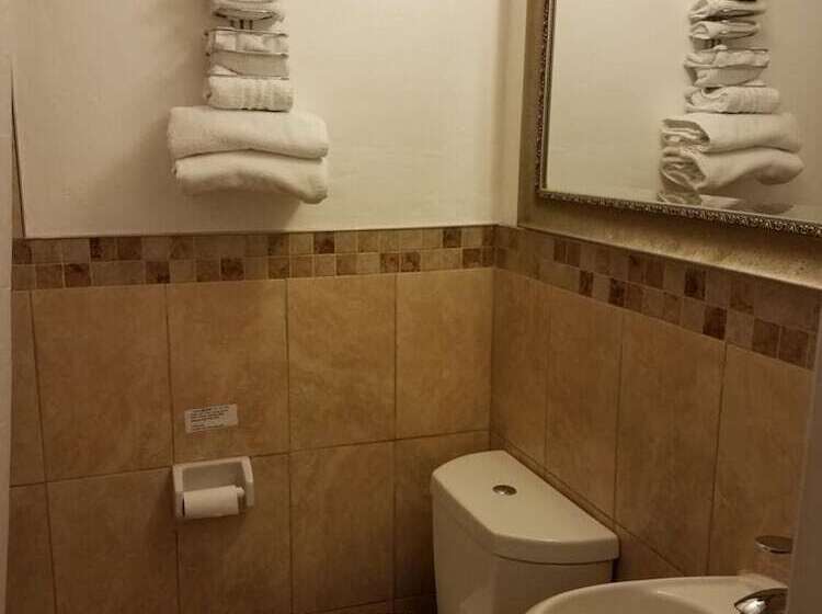 فندق Scottish Inn   Okeechobee