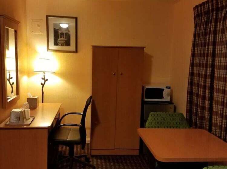 فندق Scottish Inn   Okeechobee