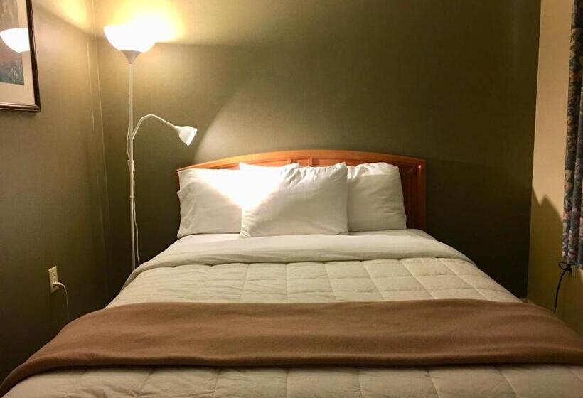 ホテル Scottish Inns Fayetteville