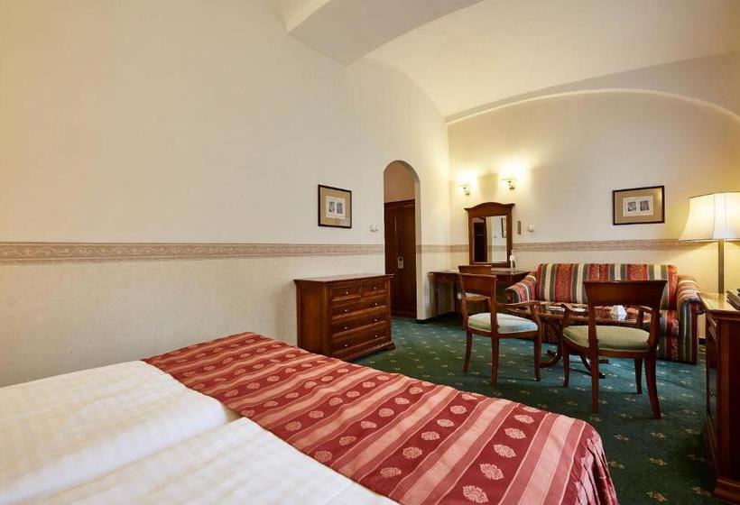 هتل Szidónia Castle
