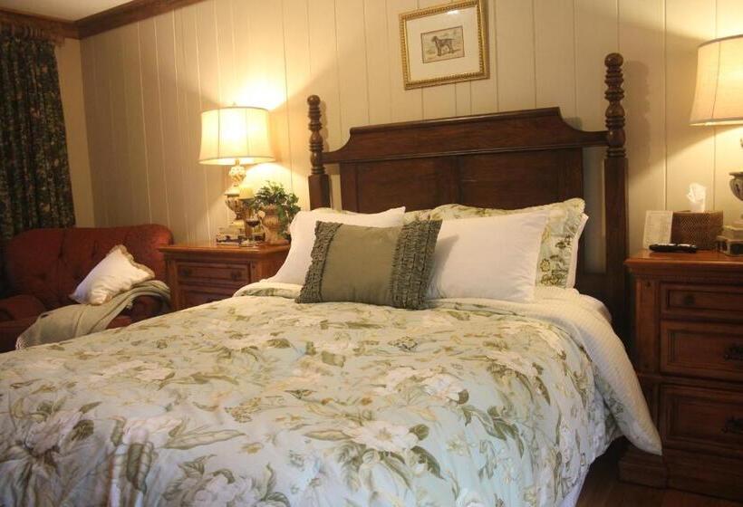 فندق Village Inn   Blowing Rock