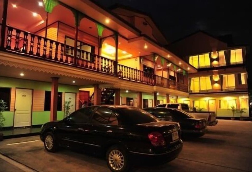 Magic House Hostel