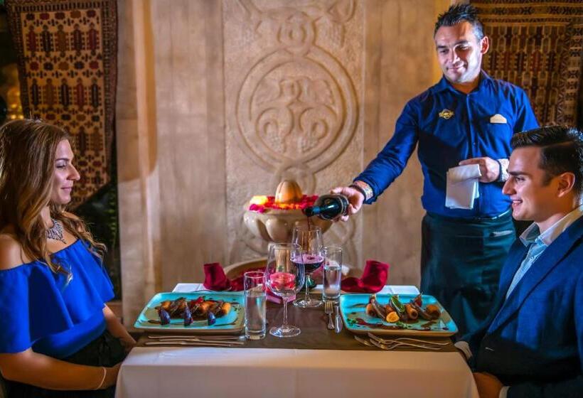 Mesés Shiraz Hotel Superior Adults Only