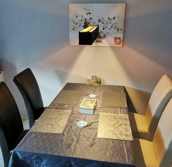 Liebevoll Eingerichtete Ferienwohnung   Zentrale Lage   Netflix & Paytv