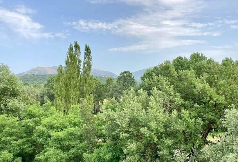 Modern Apartment Near To The Gran Sasso, Italy