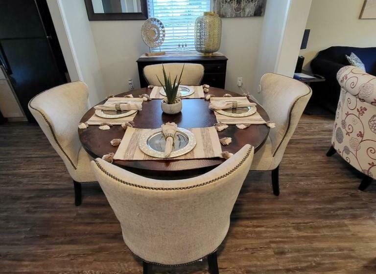 Kannapolis Elegant Townhouse   Pet Friendly