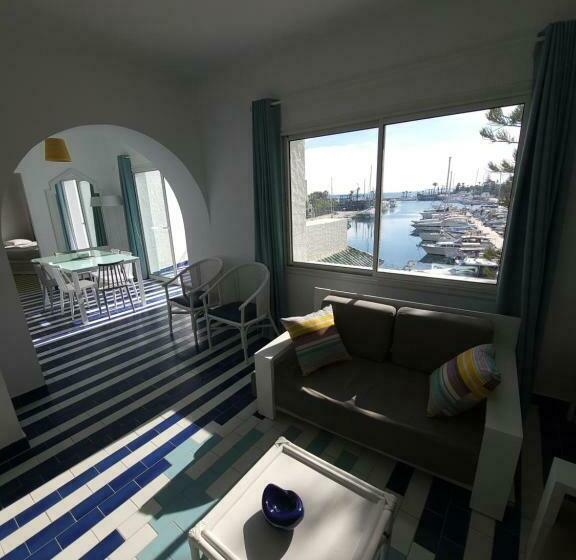 Superbe Appartement S+4 Vue Sur Le Port Kantaoui