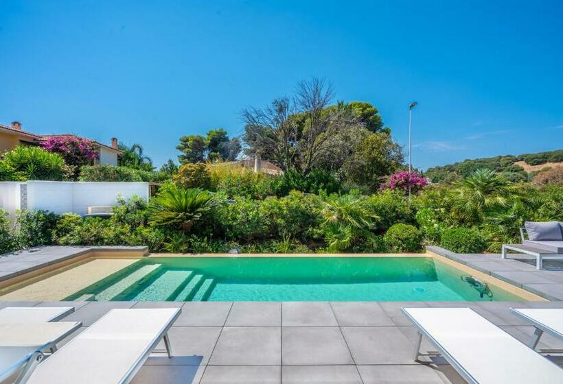 Villa Kòsmos   Piscina E Giardino   Villasimius