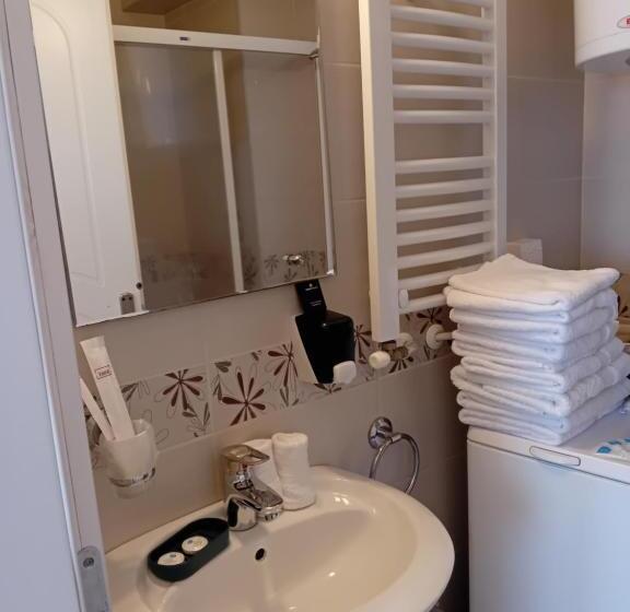 Wing 3 Apartman ,,bc