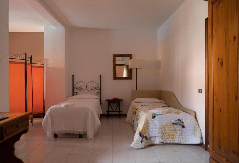 호텔 Albergo Del Chianti